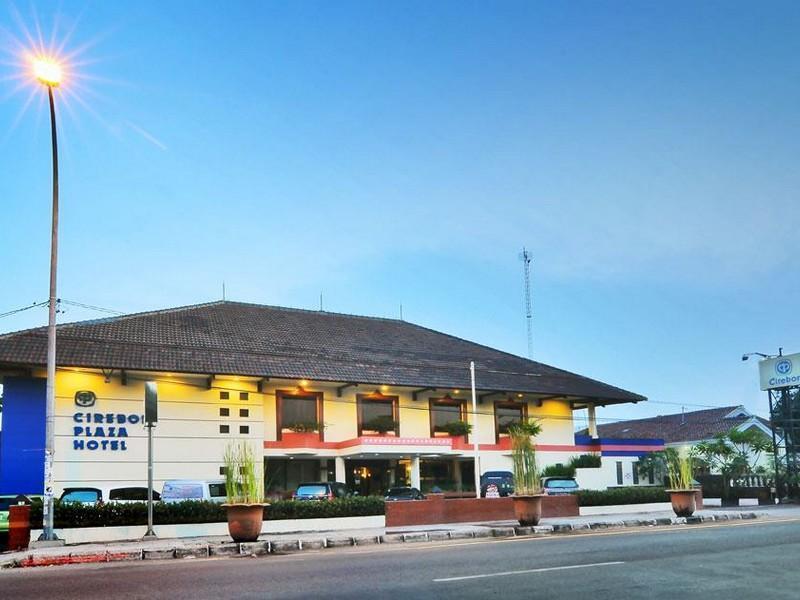 Hotel Cirebon Plaza Ngoại thất bức ảnh