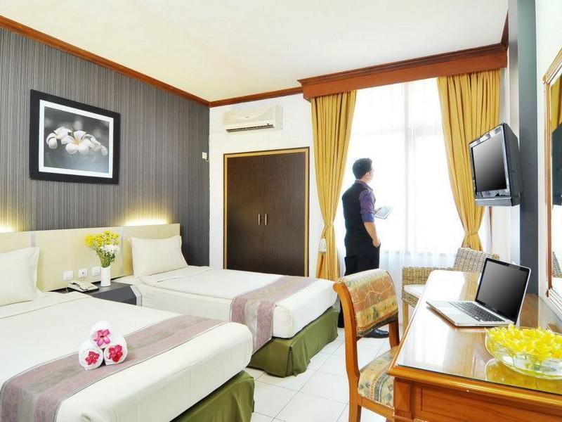 Hotel Cirebon Plaza Ngoại thất bức ảnh
