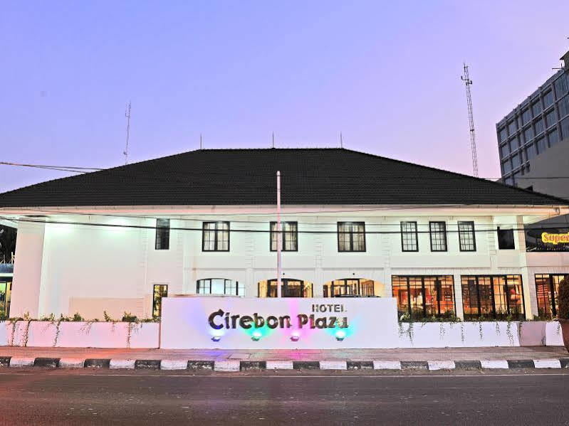 Hotel Cirebon Plaza Ngoại thất bức ảnh